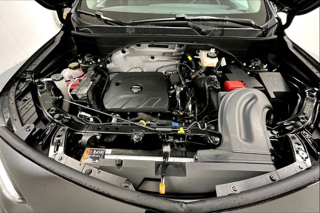 new 2025 Buick Encore GX car, priced at $26,983
