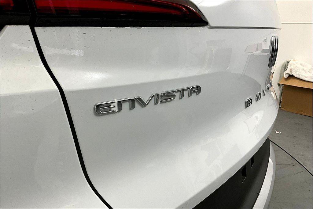 new 2025 Buick Envista car, priced at $25,973