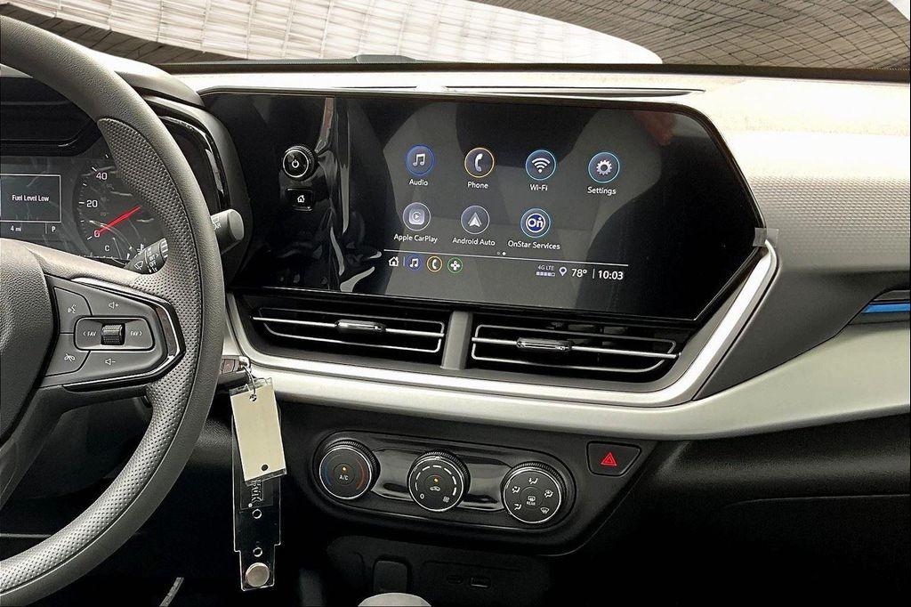 new 2025 Chevrolet Trax car, priced at $20,801