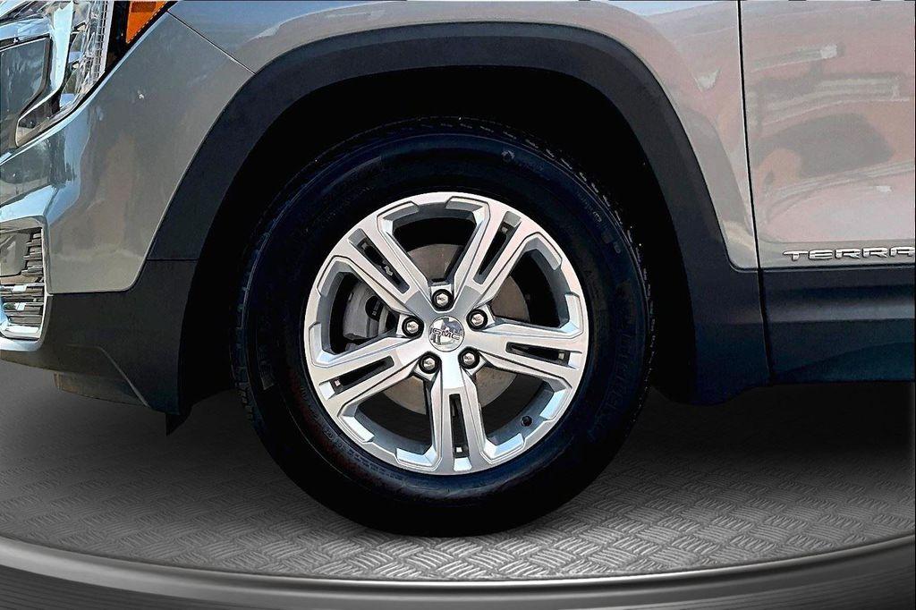 used 2024 GMC Terrain car, priced at $22,996