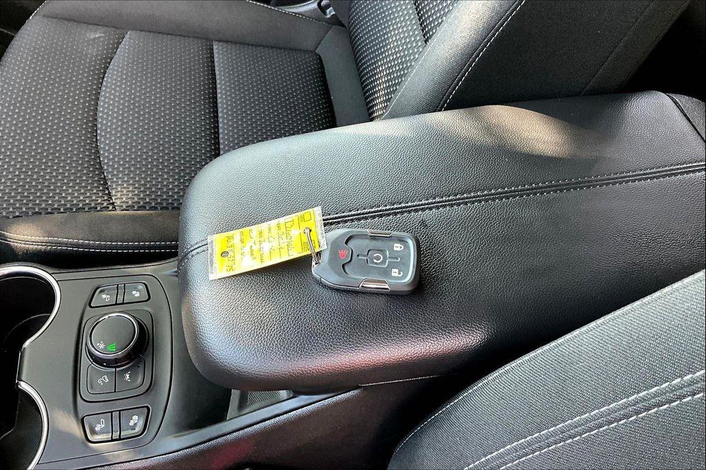 used 2024 GMC Terrain car, priced at $22,996