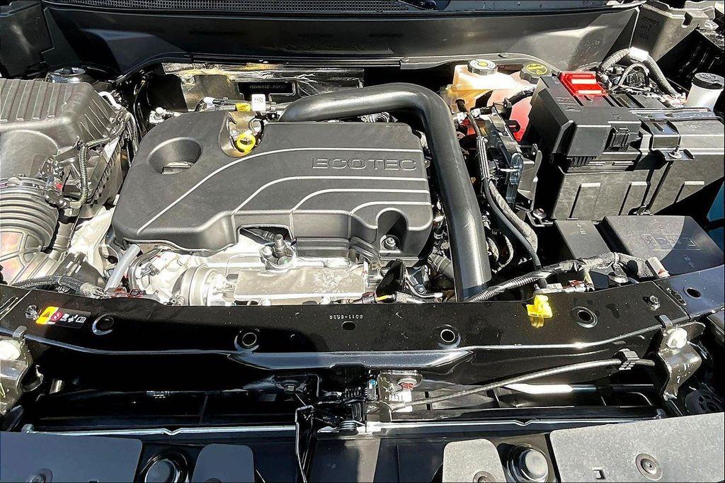 new 2026 Chevrolet Equinox car, priced at $30,816