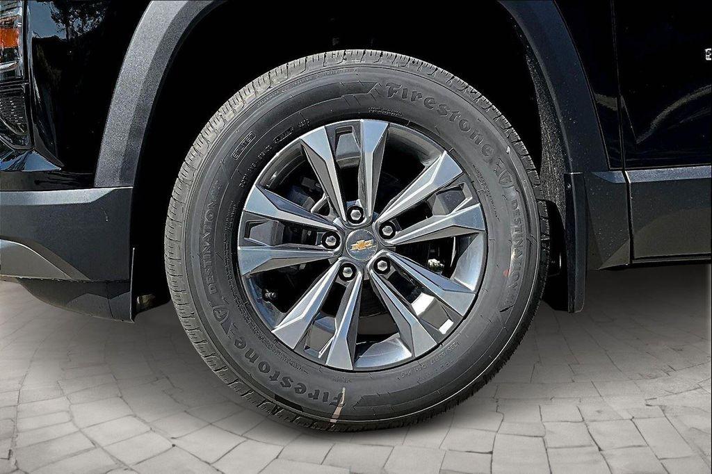 new 2026 Chevrolet Equinox car, priced at $30,816