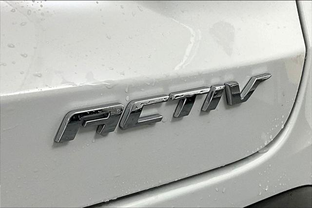 new 2025 Chevrolet Trax car, priced at $25,795
