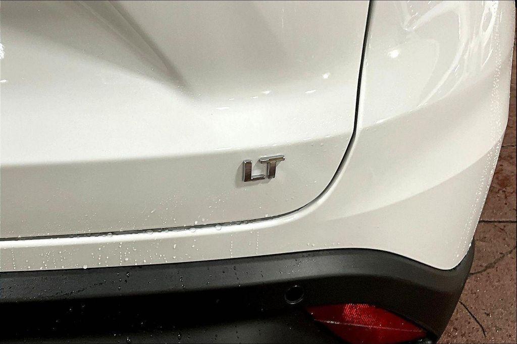 new 2026 Chevrolet Trax car, priced at $25,368