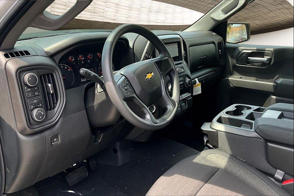 new 2025 Chevrolet Silverado 1500 car, priced at $40,897