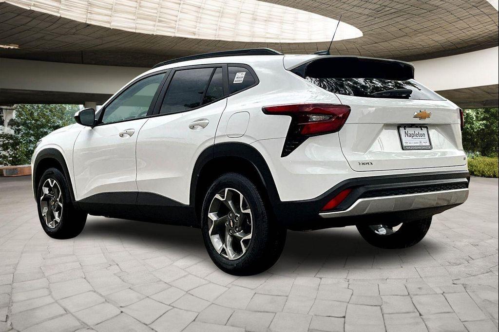 new 2025 Chevrolet Trax car, priced at $23,810