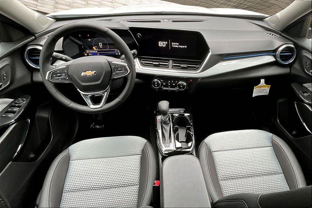 new 2025 Chevrolet Trax car, priced at $23,810