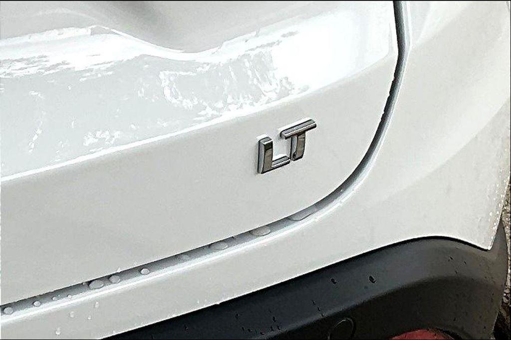 new 2025 Chevrolet Trax car, priced at $23,810