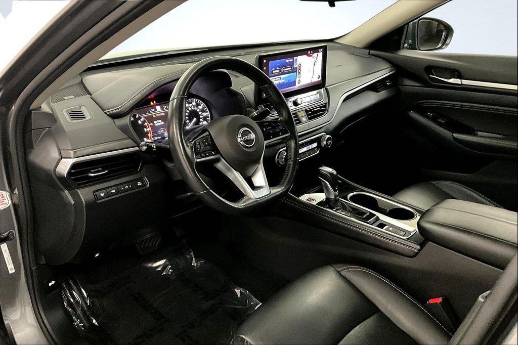 used 2023 Nissan Altima car, priced at $21,886