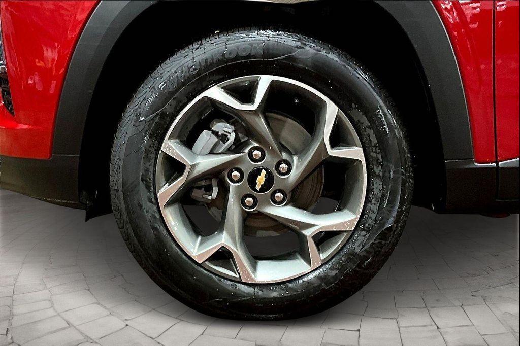 new 2026 Chevrolet Trax car, priced at $25,368