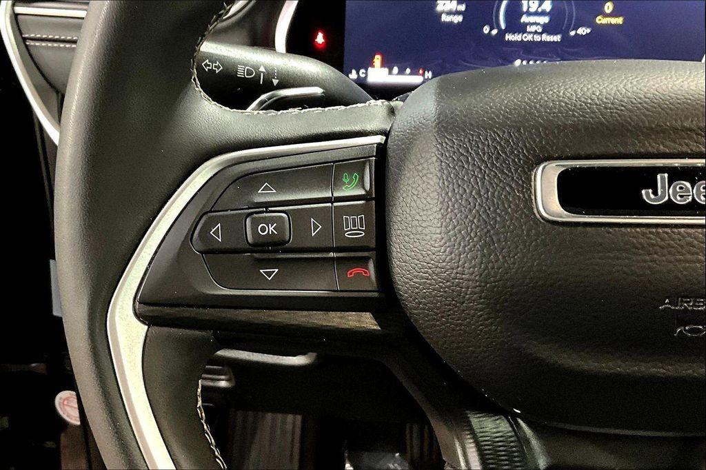 used 2024 Jeep Grand Cherokee L car, priced at $30,996