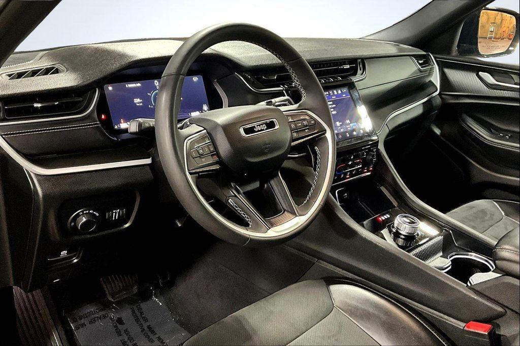 used 2024 Jeep Grand Cherokee L car, priced at $30,996