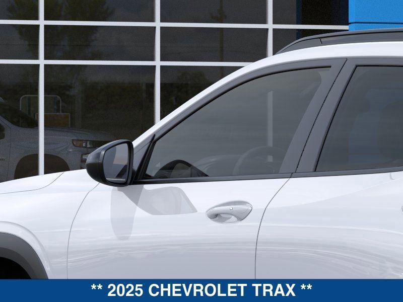 new 2025 Chevrolet Trax car, priced at $23,594