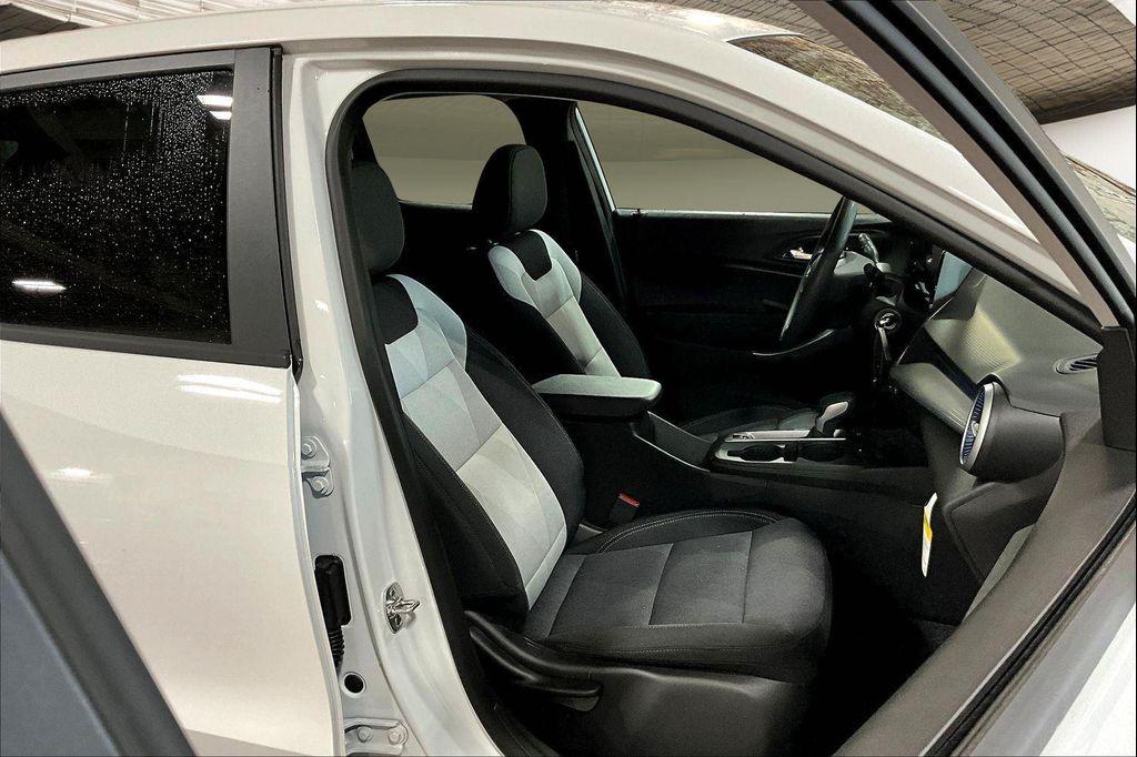 new 2026 Chevrolet Trax car, priced at $23,928