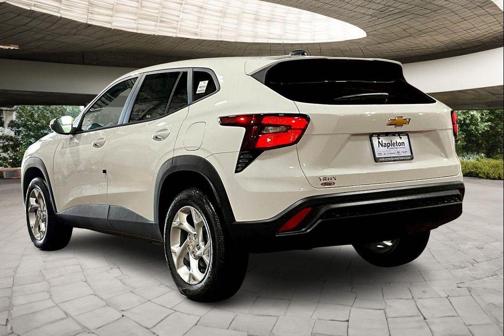 new 2026 Chevrolet Trax car, priced at $23,928