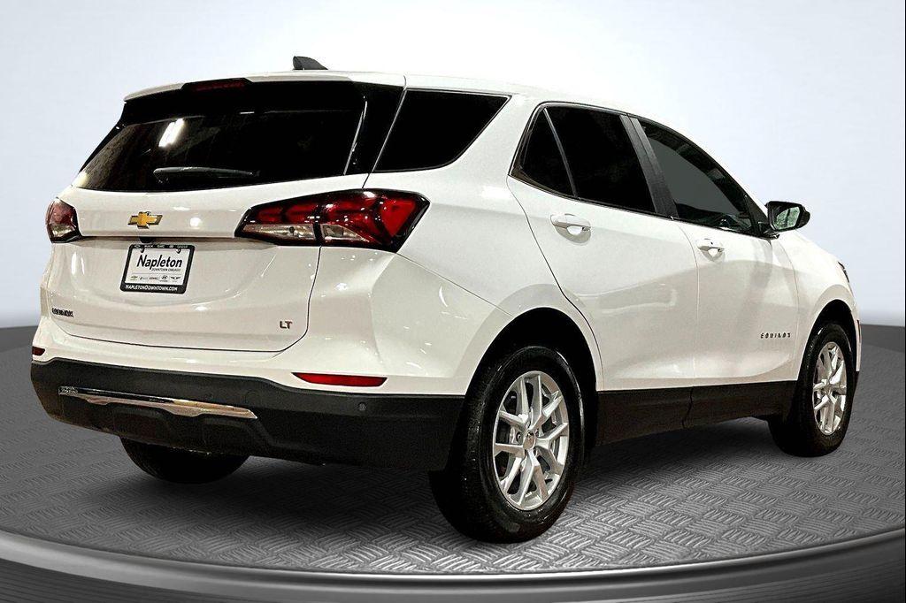 used 2024 Chevrolet Equinox car, priced at $21,994