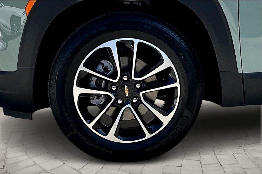 new 2026 Chevrolet TrailBlazer car, priced at $25,278