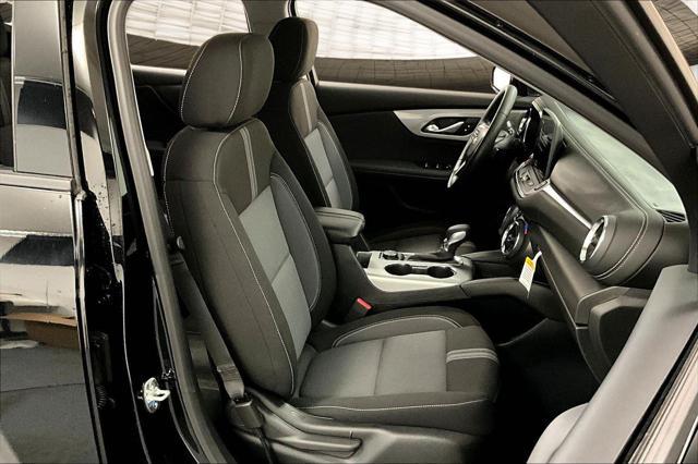 new 2025 Chevrolet Blazer car, priced at $38,620
