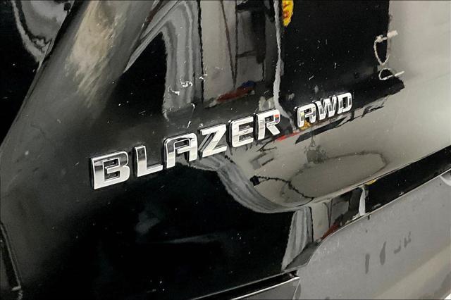new 2025 Chevrolet Blazer car, priced at $38,620