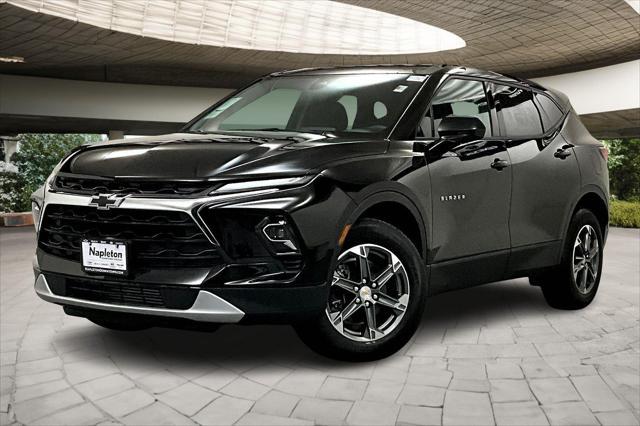 new 2025 Chevrolet Blazer car, priced at $38,620