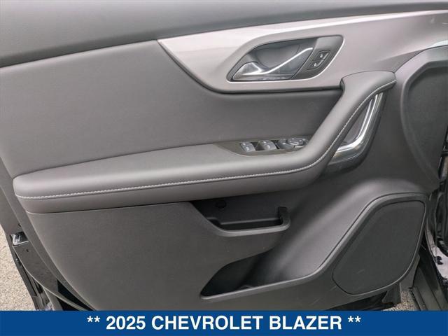 new 2025 Chevrolet Blazer car, priced at $38,620