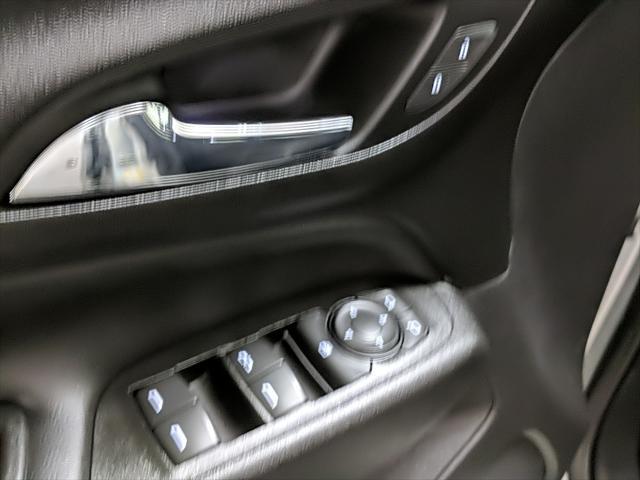 used 2020 Chevrolet Equinox car, priced at $19,999