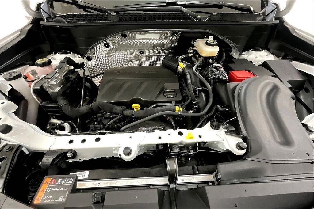 new 2025 Buick Encore GX car, priced at $25,872