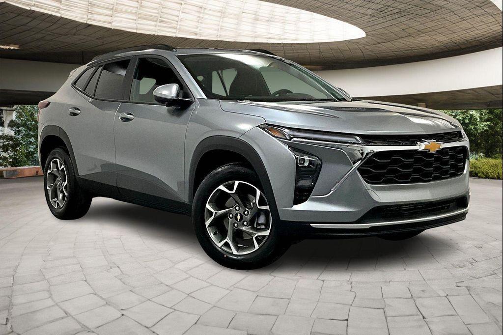 new 2025 Chevrolet Trax car, priced at $24,211