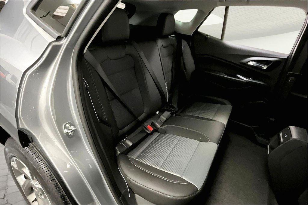 new 2025 Chevrolet Trax car, priced at $24,211