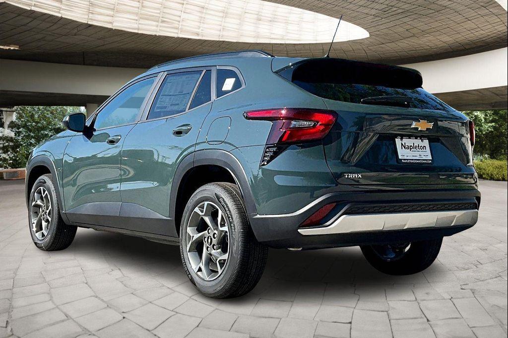 new 2025 Chevrolet Trax car, priced at $22,995