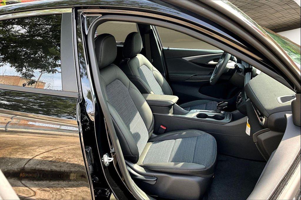 new 2026 Buick Envista car, priced at $26,755