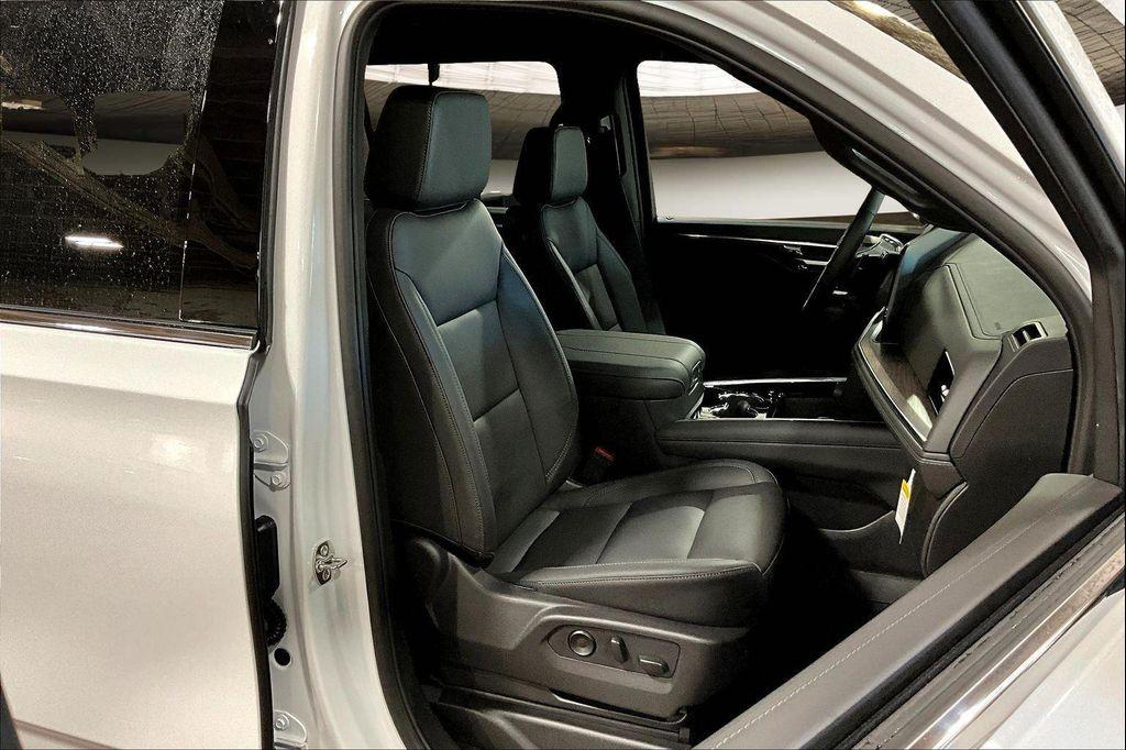 new 2026 Chevrolet Suburban car, priced at $78,190