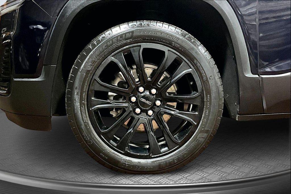 used 2022 GMC Acadia car, priced at $24,991