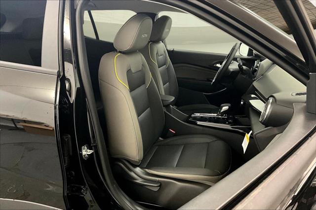 new 2025 Chevrolet Trax car, priced at $25,795