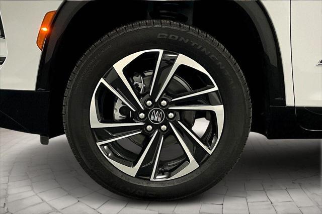 new 2025 Buick Enclave car, priced at $48,090
