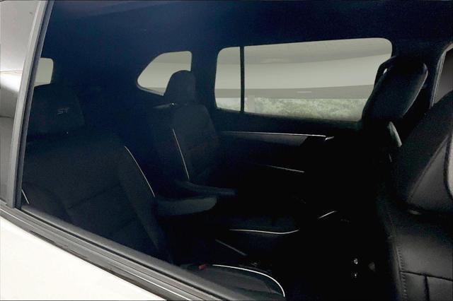 new 2025 Buick Enclave car, priced at $48,090