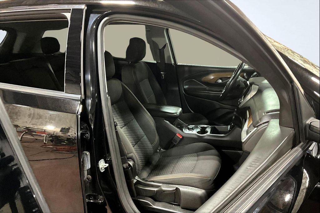 used 2020 GMC Terrain car, priced at $16,991