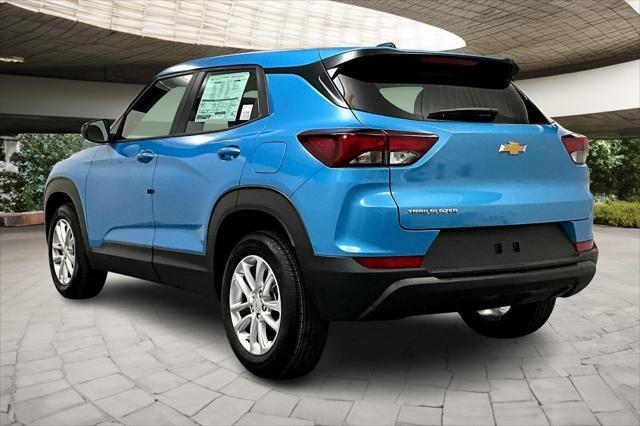 new 2025 Chevrolet TrailBlazer car, priced at $25,185