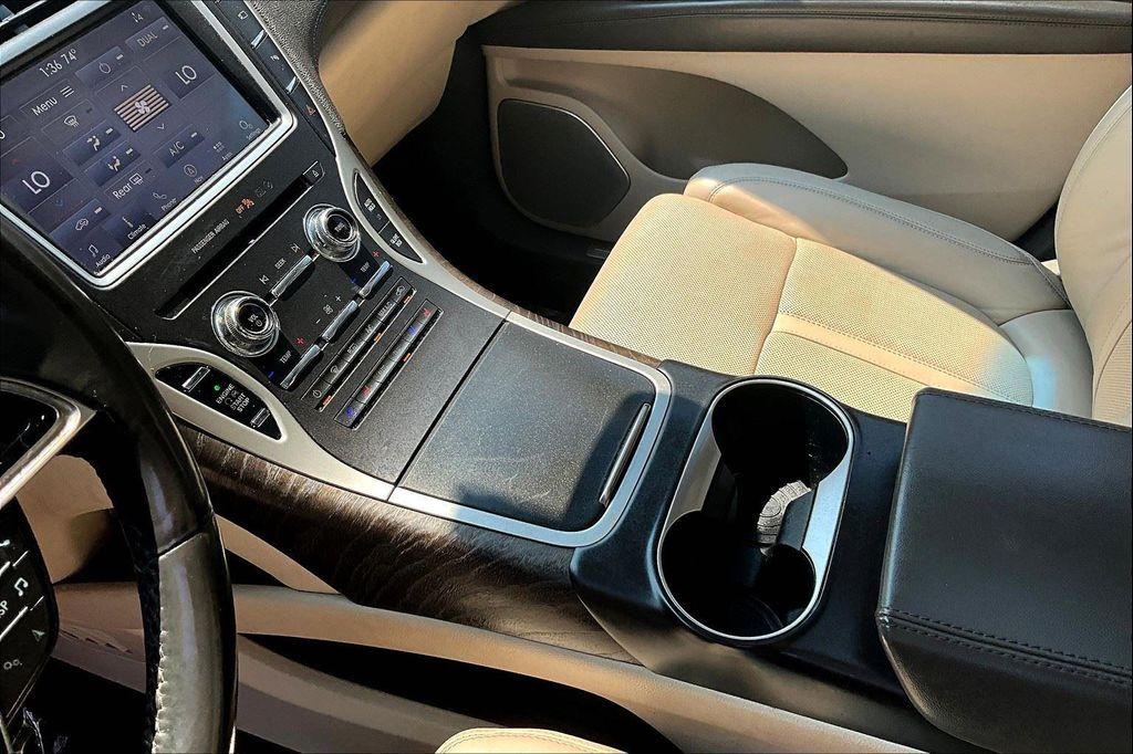used 2020 Lincoln Nautilus car, priced at $27,750