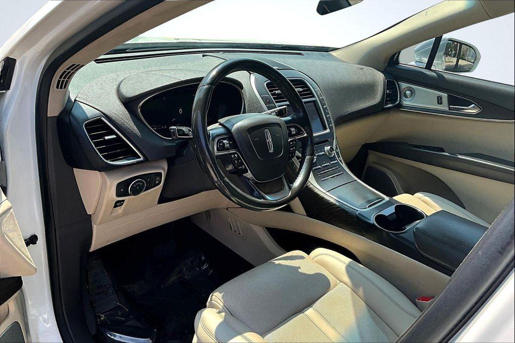 used 2020 Lincoln Nautilus car, priced at $27,750
