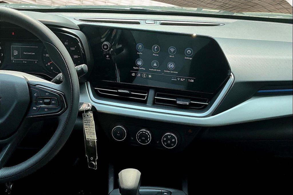 new 2025 Chevrolet Trax car, priced at $22,610