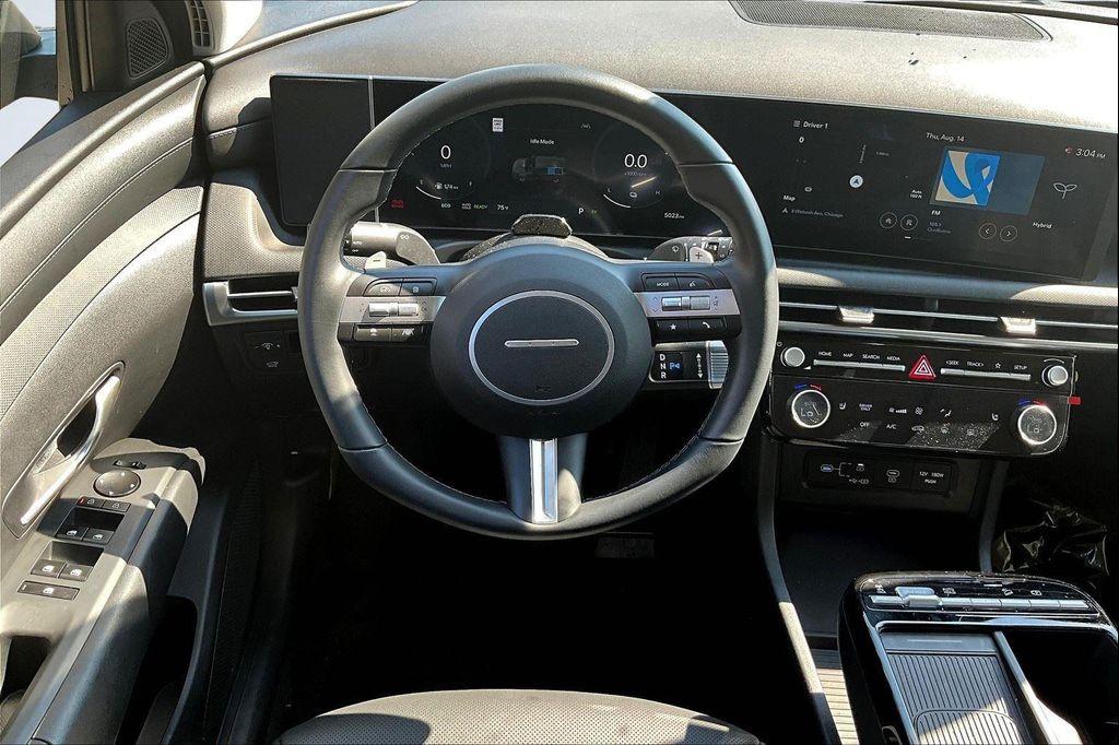 used 2025 Hyundai TUCSON Hybrid car, priced at $32,675