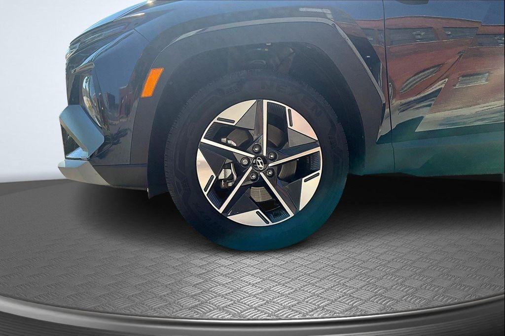 used 2025 Hyundai TUCSON Hybrid car, priced at $32,675