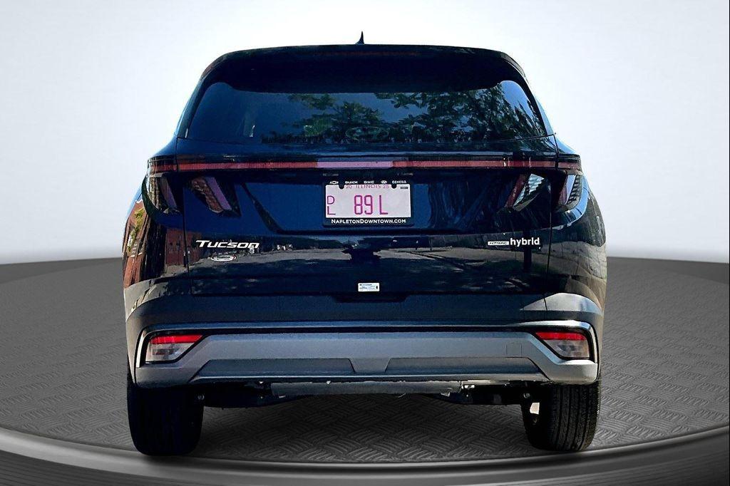 used 2025 Hyundai TUCSON Hybrid car, priced at $32,675