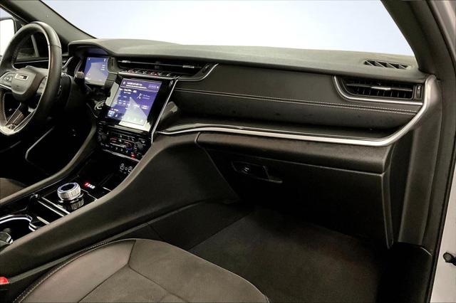 used 2022 Jeep Grand Cherokee car, priced at $31,105