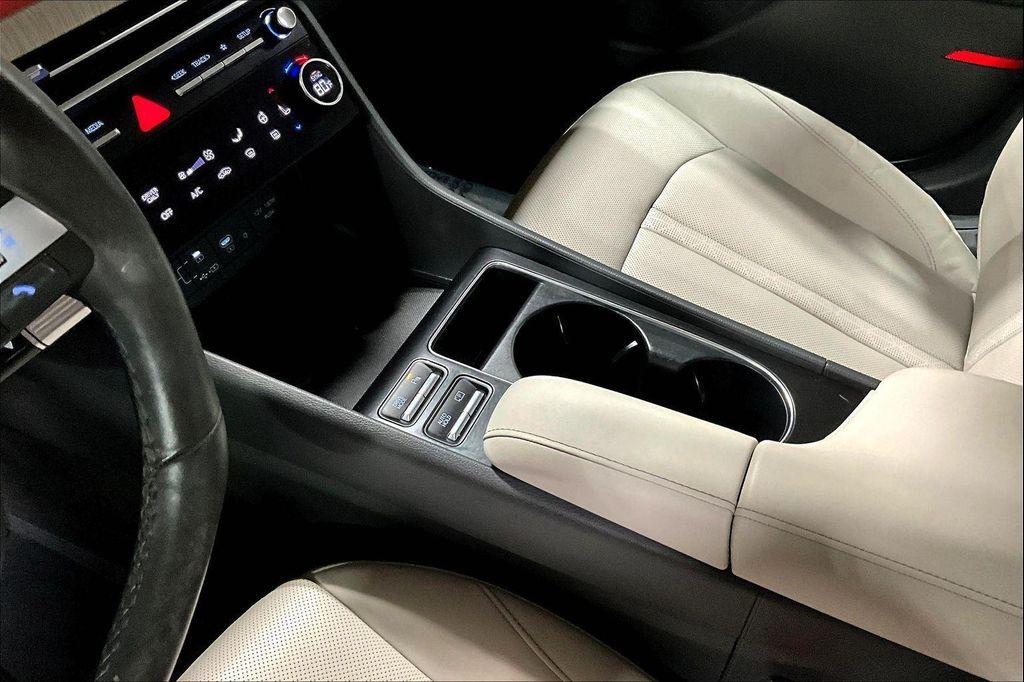 used 2024 Hyundai Sonata Hybrid car, priced at $28,991