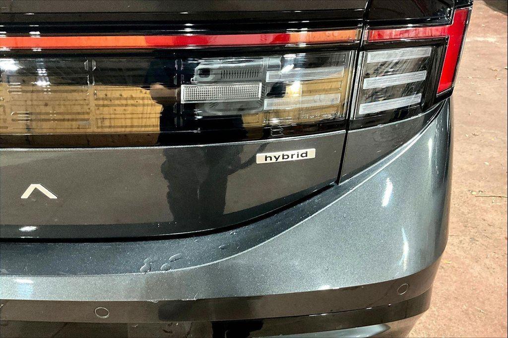 used 2024 Hyundai Sonata Hybrid car, priced at $28,991