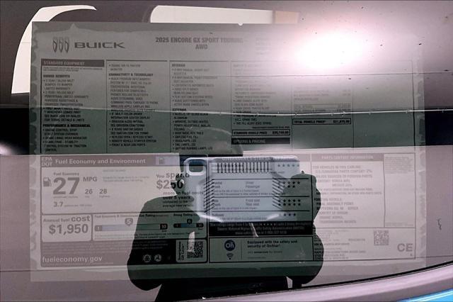 new 2025 Buick Encore GX car, priced at $30,375