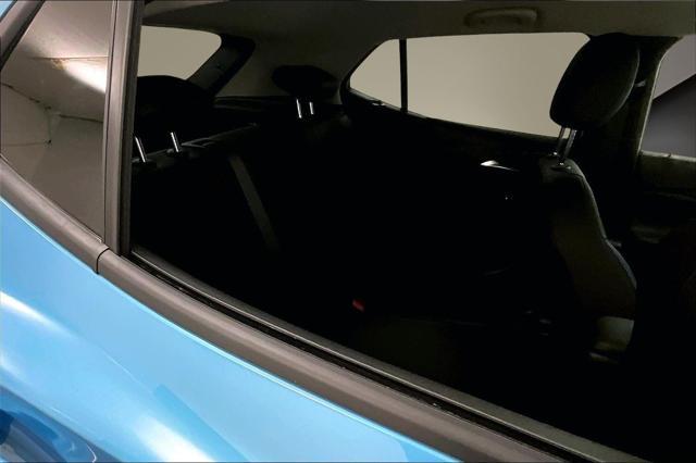new 2025 Buick Encore GX car, priced at $30,375
